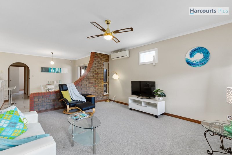 Photo - 10/3 Ramrod Avenue, Hallett Cove SA 5158 - Image 3