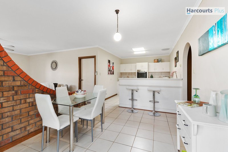 Photo - 10/3 Ramrod Avenue, Hallett Cove SA 5158 - Image 8