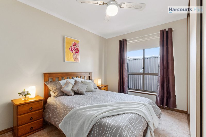 Photo - 10/3 Ramrod Avenue, Hallett Cove SA 5158 - Image 9