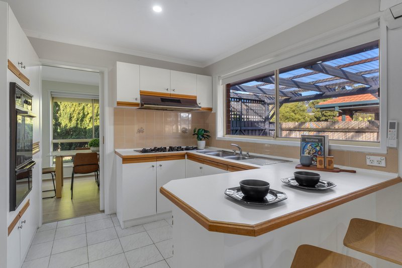 Photo - 103 Rossiter Avenue, Roxburgh Park VIC 3064 - Image 7