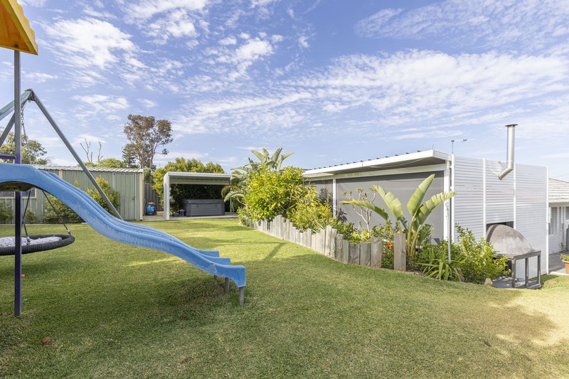 Photo - 103 St Andrews Drive, Yanchep WA 6035 - Image 19