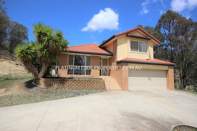 Photo - 103 Stephens Pl , Kooralbyn QLD 4285 - Image 2