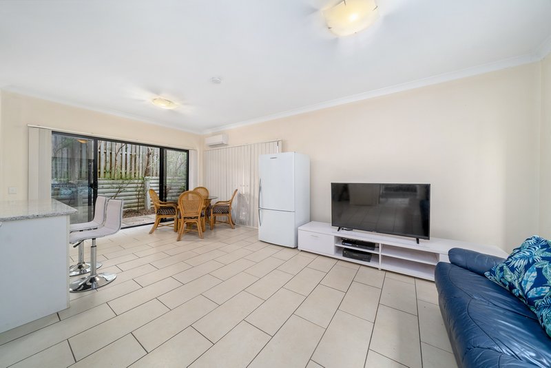 Photo - 10/3 Swordgrass Court, Kallangur QLD 4503 - Image 5