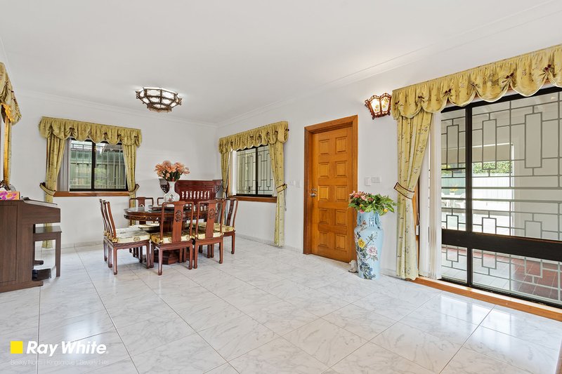 Photo - 103 Tallawalla Street, Beverly Hills NSW 2209 - Image 4