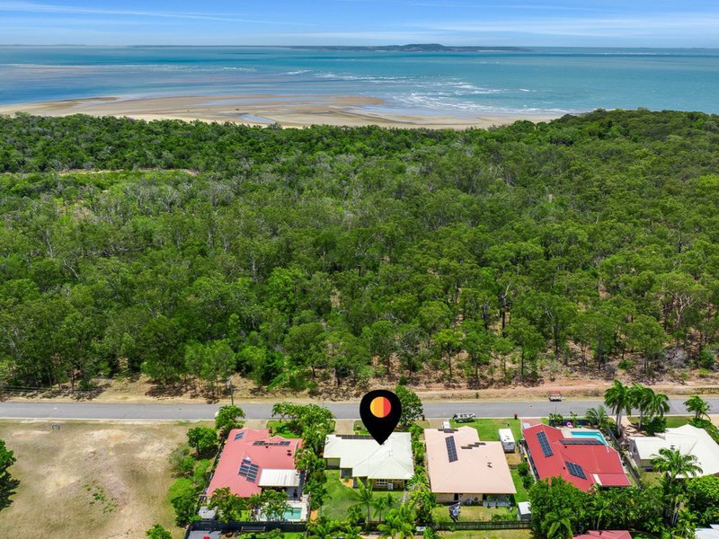 Photo - 103 The Oaks Road, Tannum Sands QLD 4680 - Image 16