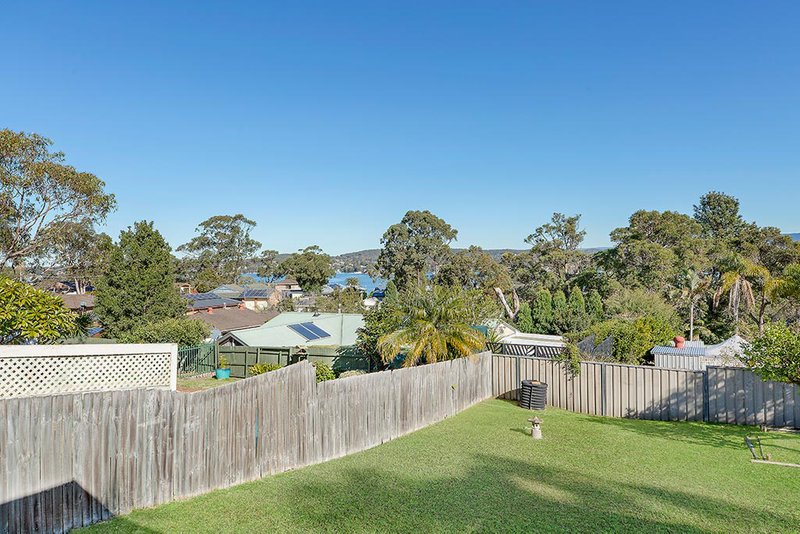 Photo - 103 The Ridgeway , Bolton Point NSW 2283 - Image 2