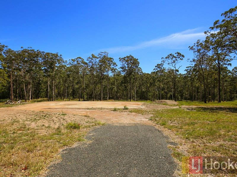 103 Waratah Drive, Yarravel NSW 2440