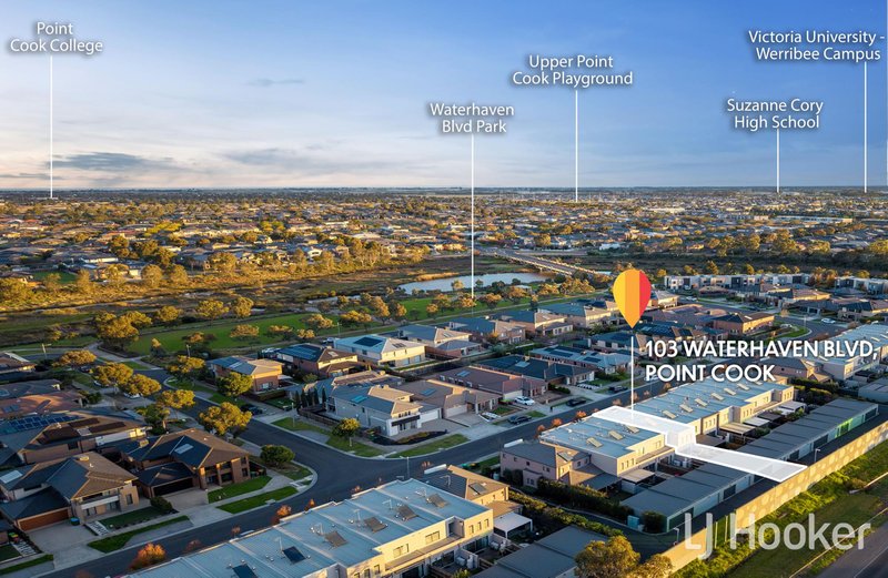 Photo - 103 Waterhaven Boulevard, Point Cook VIC 3030 - Image 14