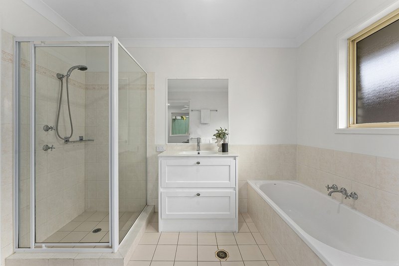 Photo - 10/30 Lindeman Place, Eight Mile Plains QLD 4113 - Image 12