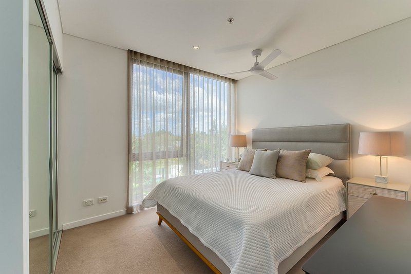 Photo - 10306/320 Macarthur Avenue, Hamilton QLD 4007 - Image 4