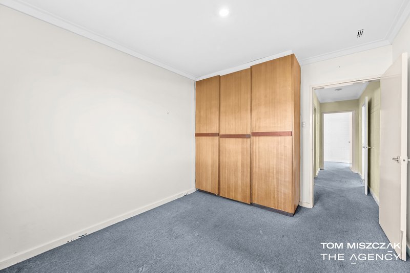 Photo - 10/307 Wharf Street, Queens Park WA 6107 - Image 13