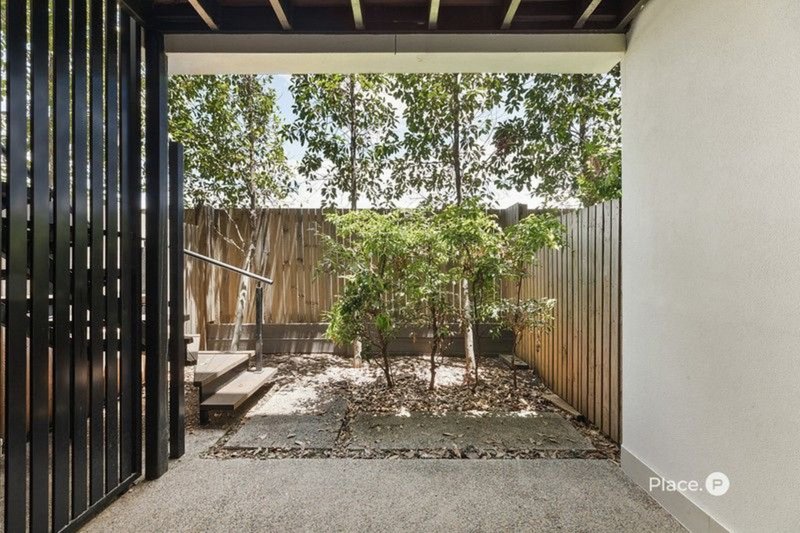Photo - 10/31 Murarrie Road, Murarrie QLD 4172 - Image 7
