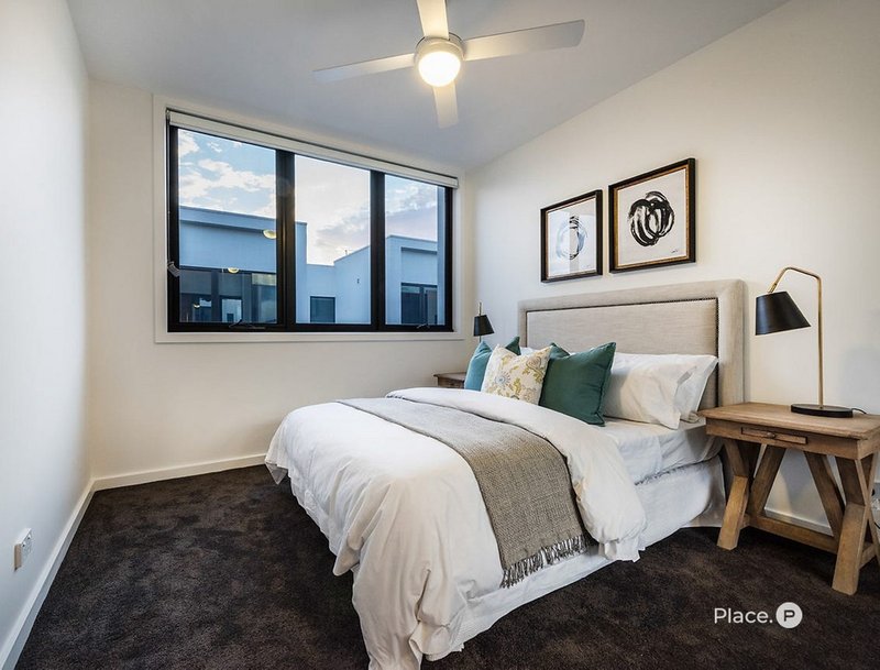 Photo - 10/31 Murarrie Road, Murarrie QLD 4172 - Image 8