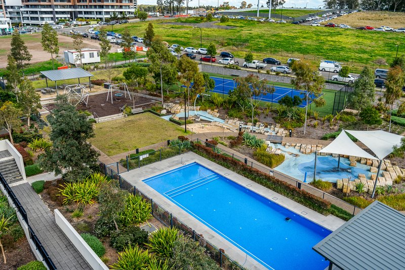 Photo - 103/10 Grassland , Rouse Hill NSW 2155 - Image 2