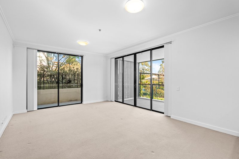 Photo - 103/10 Grassland , Rouse Hill NSW 2155 - Image 6