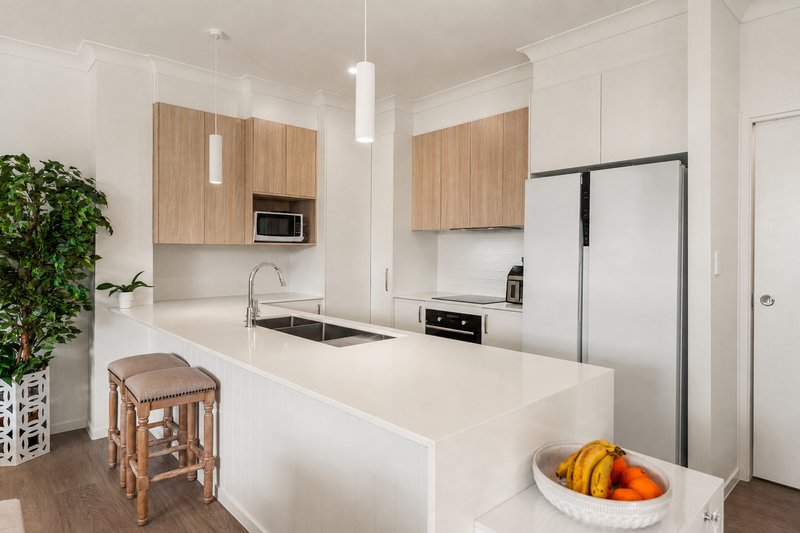 Photo - 103/1044 Hamilton Road, Mcdowall QLD 4053 - Image 5