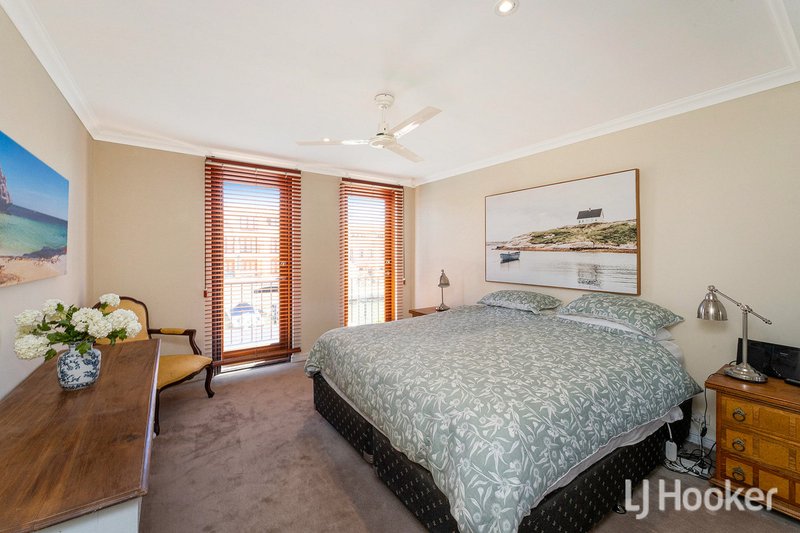 Photo - 103/18 Port Quays , Wannanup WA 6210 - Image 22