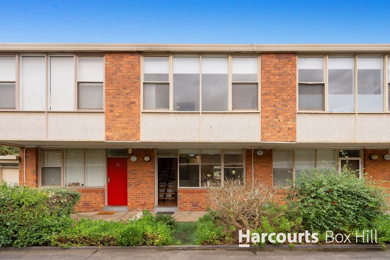 Photo - 10/32 Ashted Road, Box Hill VIC 3128 - Image 2