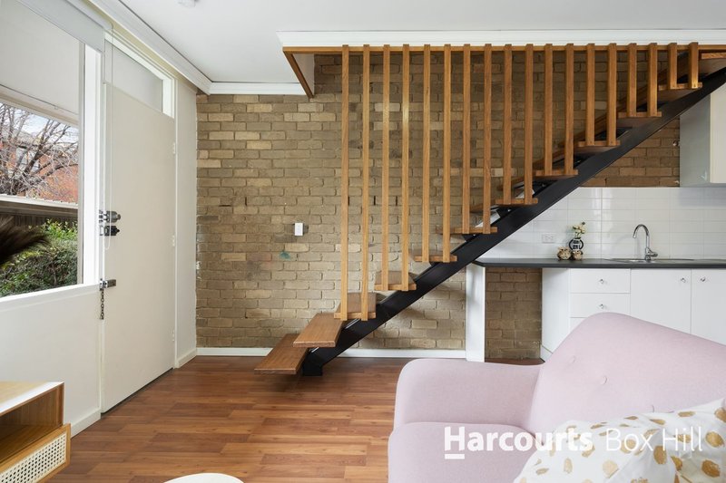 Photo - 10/32 Ashted Road, Box Hill VIC 3128 - Image 4