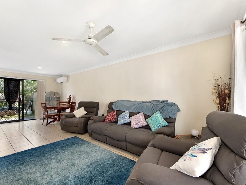 Photo - 103/2 Gentian Drive, Arundel QLD 4214 - Image 3