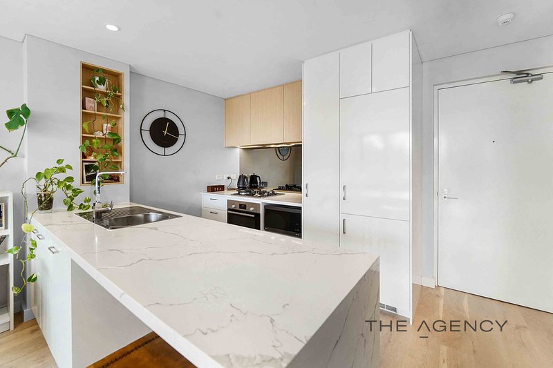 Photo - 103/20a Henley Street, Como WA 6152 - Image 5