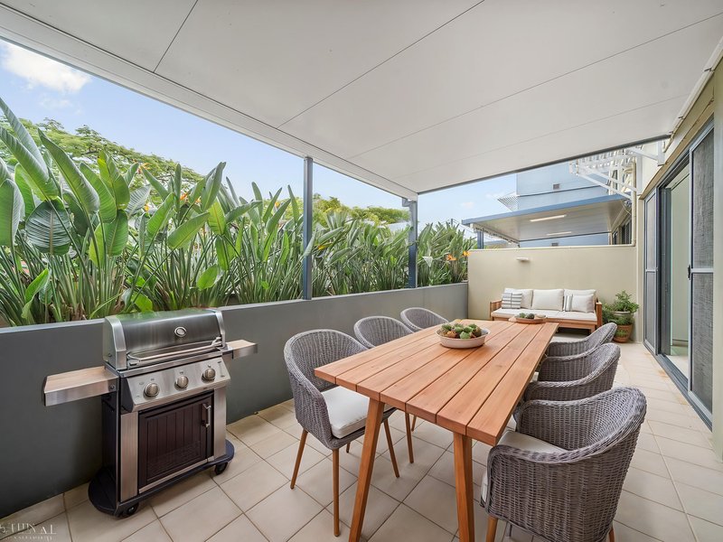 Photo - 103/25-33 Dix Street, Redcliffe QLD 4020 - Image 5