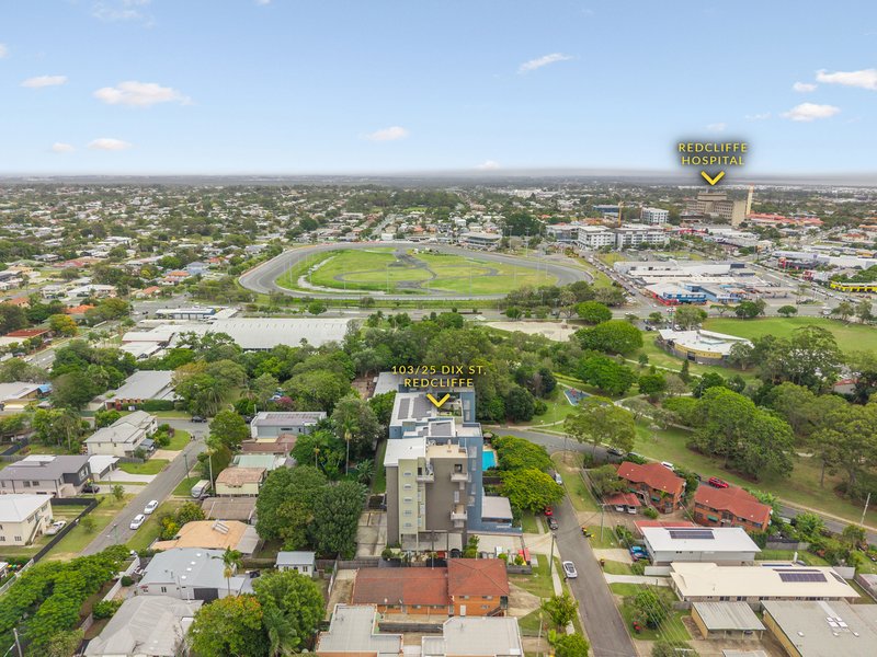 Photo - 103/25-33 Dix Street, Redcliffe QLD 4020 - Image 21