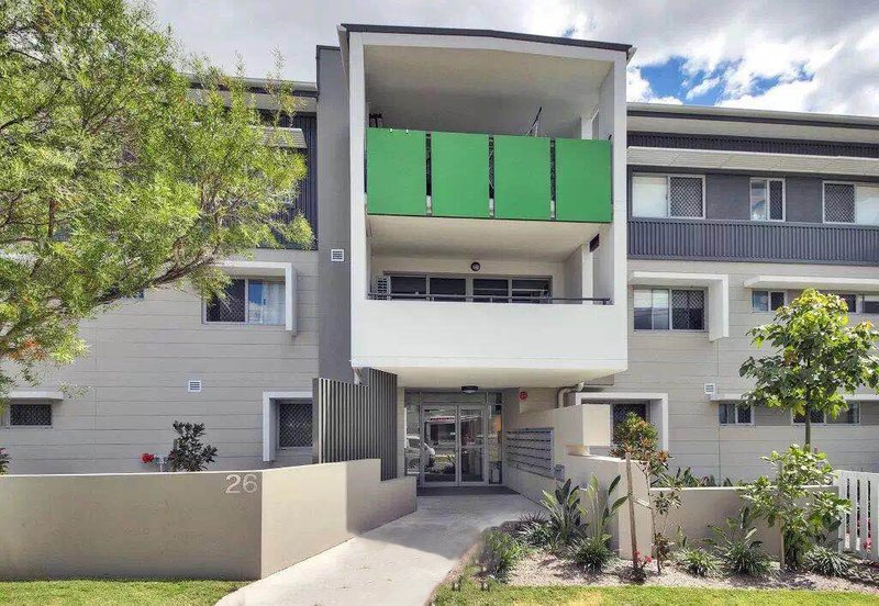 Photo - 103/26 Macgroarty Street, Coopers Plains QLD 4108 - Image 1