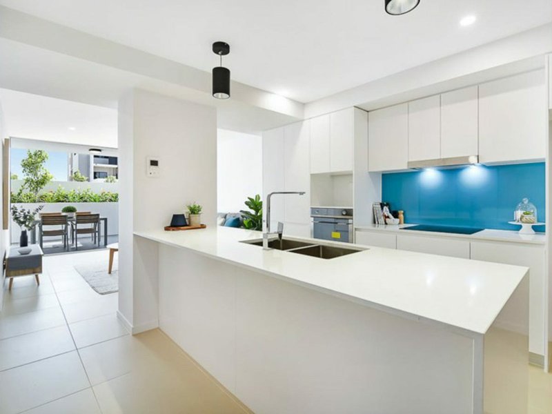 Photo - 103/29 Canberra Terrace, Kings Beach QLD 4551 - Image 12