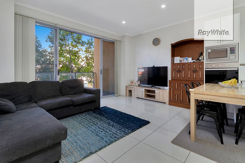 Photo - 103/30-34 Garden Terrace, Mawson Lakes SA 5095 - Image 4