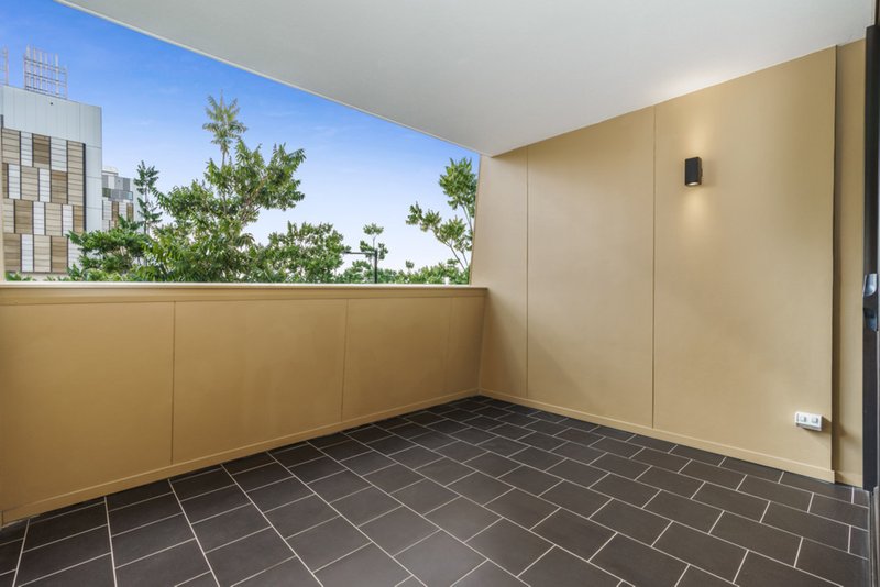 Photo - 103/31 Peter Doherty Street, Dutton Park QLD 4102 - Image 12