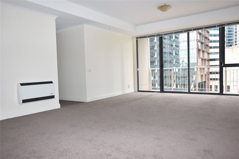 Photo - 103/33 La Trobe Street, Melbourne VIC 3000 - Image 1