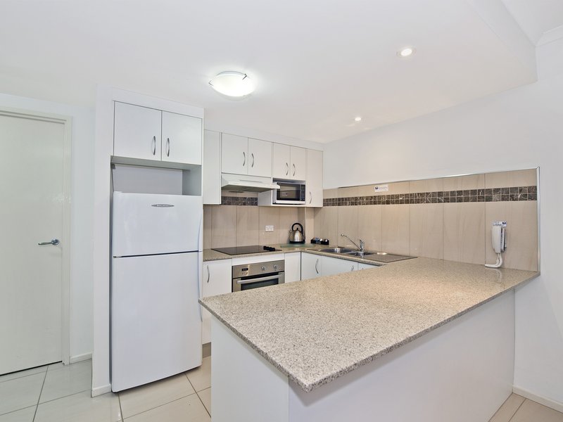 Photo - 103/37 Pacific Drive, Port Macquarie NSW 2444 - Image 10