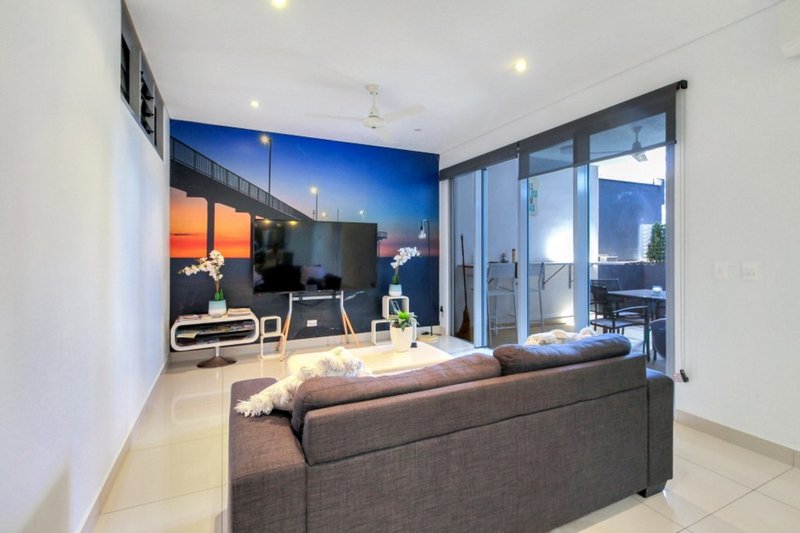 Photo - 103/39 Cavenagh Street, Darwin City NT 0800 - Image 2