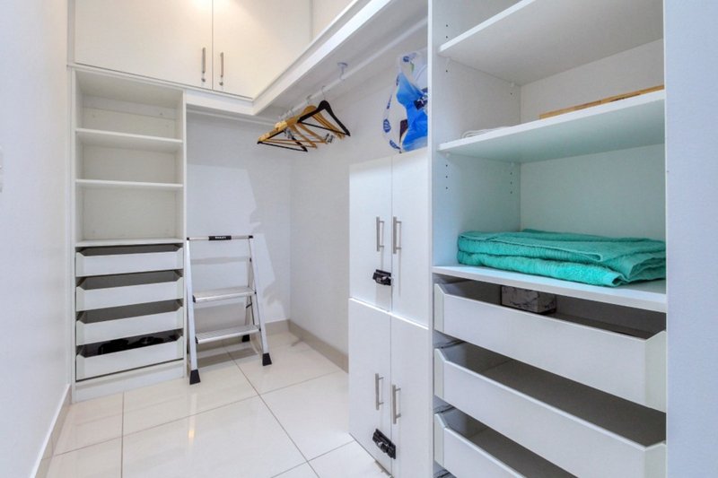 Photo - 103/39 Cavenagh Street, Darwin City NT 0800 - Image 5