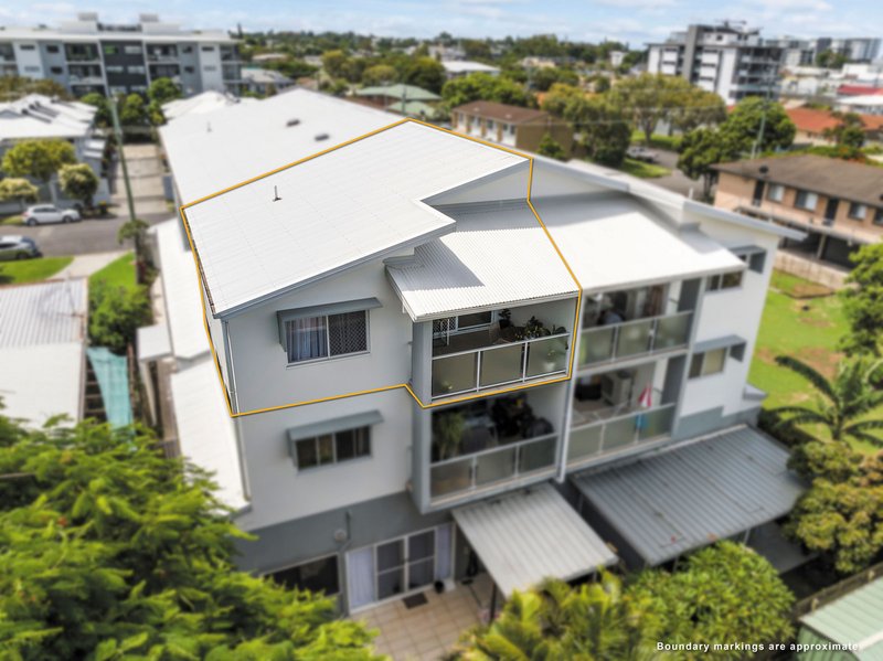 Photo - 10/34 Emsworth Street, Wynnum QLD 4178 - Image 3