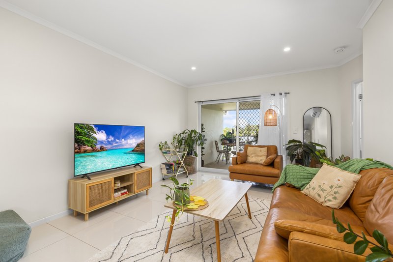 Photo - 10/34 Emsworth Street, Wynnum QLD 4178 - Image 8