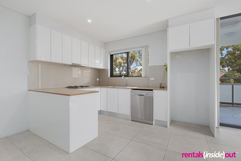 Photo - 10/34 Lane Street, Wentworthville NSW 2145 - Image 3