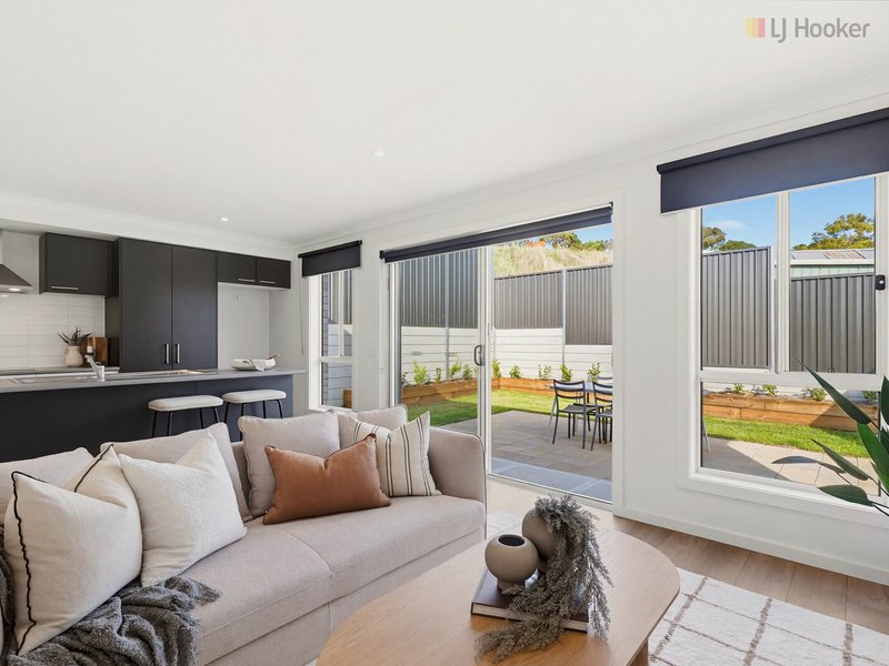 Photo - 10/35 Sturt Lane, Onkaparinga Heights SA 5163 - Image 2
