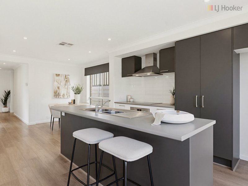 Photo - 10/35 Sturt Lane, Onkaparinga Heights SA 5163 - Image 7