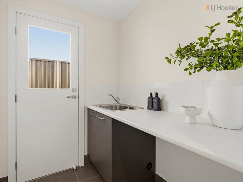 Photo - 10/35 Sturt Lane, Onkaparinga Heights SA 5163 - Image 14