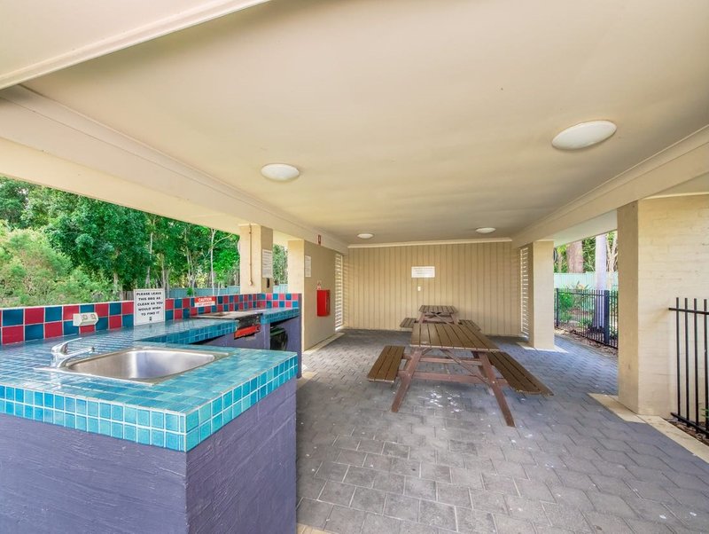 Photo - 103/590 Pine Ridge Road, Coombabah QLD 4216 - Image 11