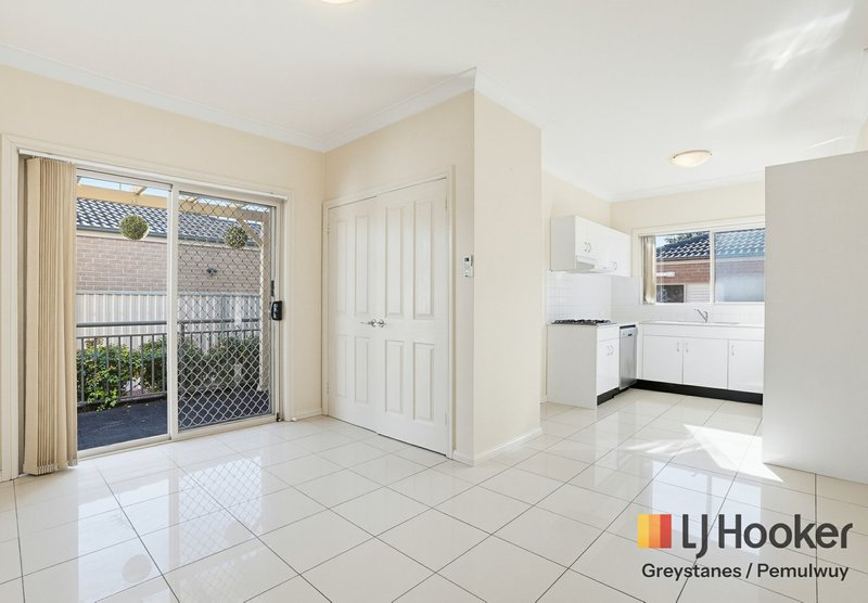 Photo - 10/36-40 Jersey Road, South Wentworthville NSW 2145 - Image 2
