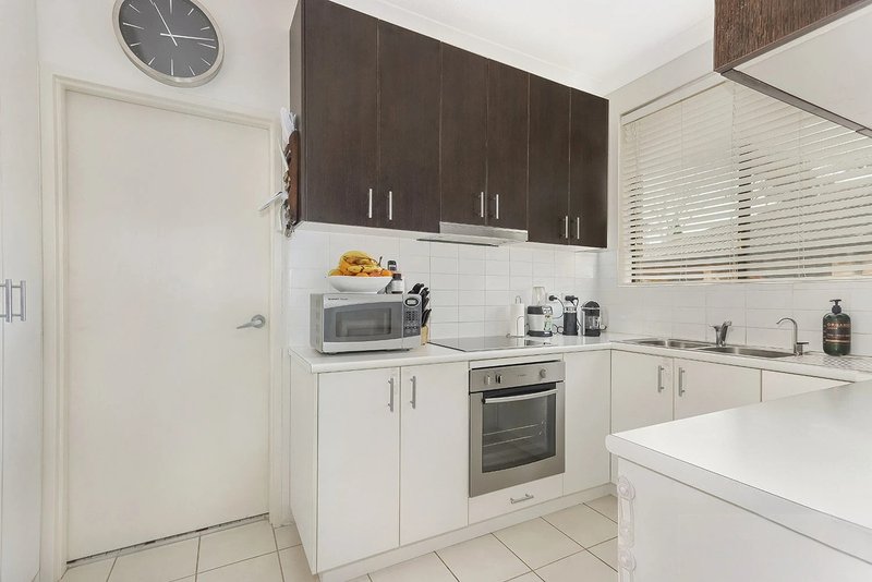 Photo - 10/36 Hampton Court Road, Carlton NSW 2218 - Image 4