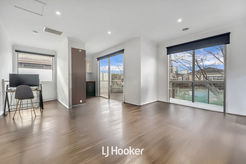 Photo - 10/36 Stuart Street, Noble Park VIC 3174 - Image 3