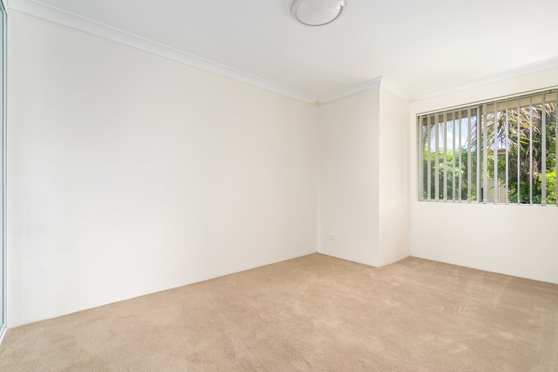 Photo - 10/37 Crown Street, Parramatta NSW 2150 - Image 6