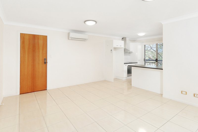 Photo - 10/37 Lauder Street, Mount Gravatt East QLD 4122 - Image 2