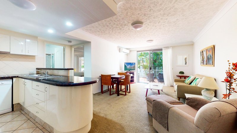 Photo - 103/8-10 Philip Avenue, Broadbeach QLD 4218 - Image 6