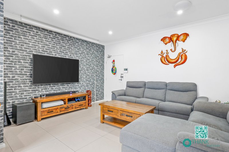 Photo - 10/38 Macklin Street, Pendle Hill NSW 2145 - Image 4