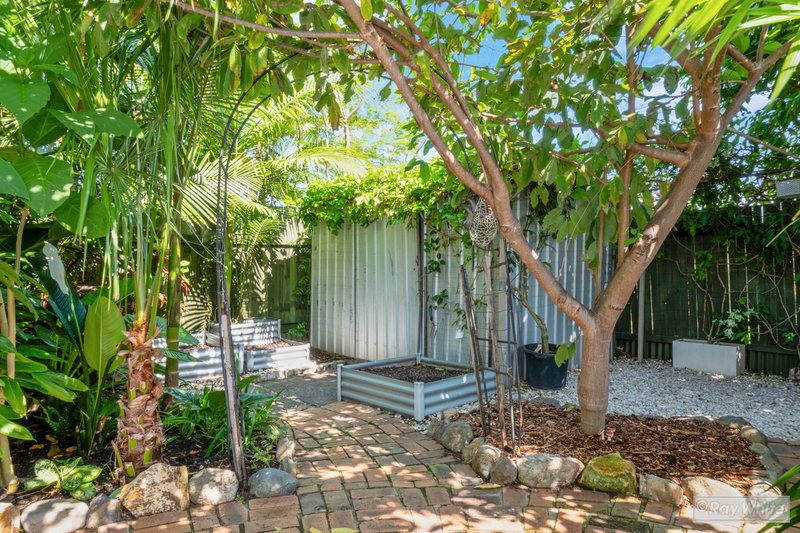 Photo - 1039 Scenic Highway, Kinka Beach QLD 4703 - Image 22